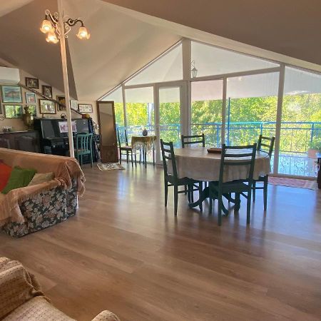 Nino'S Veranda Apartment Telavi Eksteriør billede